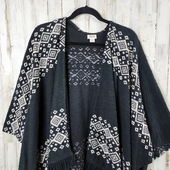 Mossimo Supply Co Aztec Print Fringed Poncho Sweater Black Size S/M - Picture 4 of 11